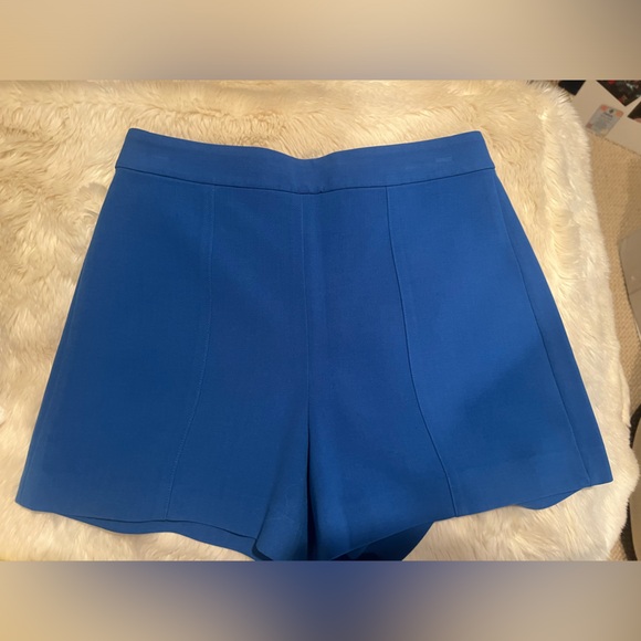 Alice and Olivia shorts - Picture 2 of 2